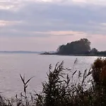 Auszeit An Der Ueselitzer Wiek 別荘 *